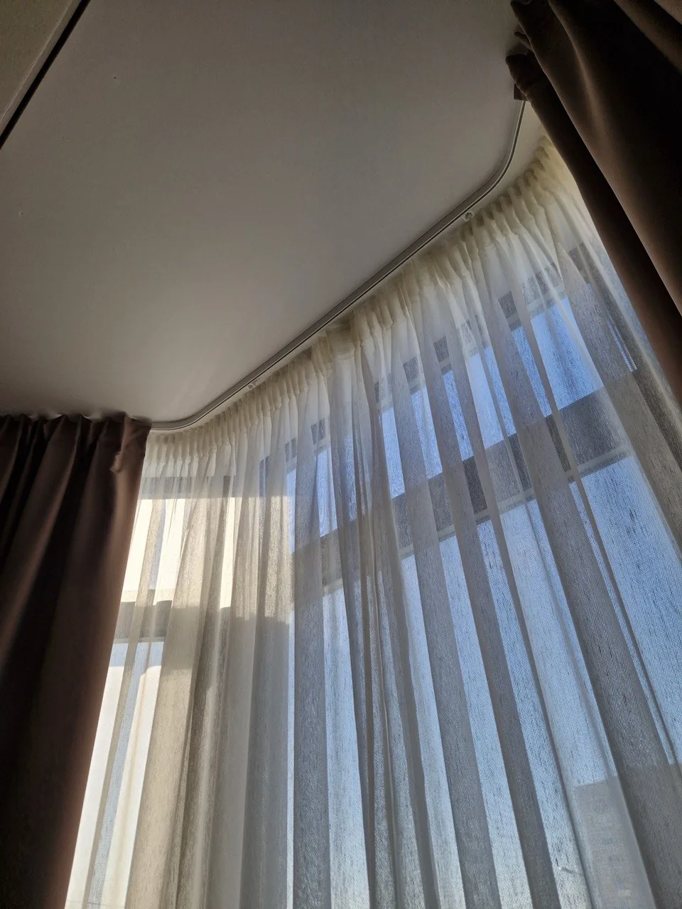 Карнизы для штор